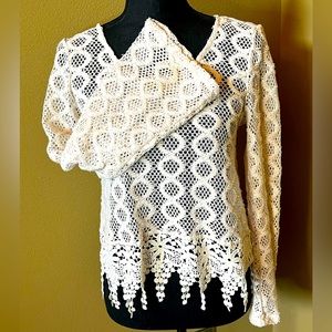 No Boundries lace, see through top.  Size Small